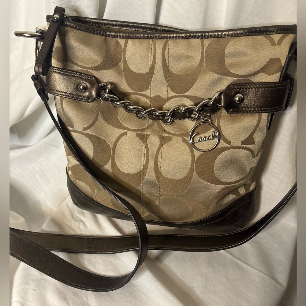 Coach Signature Chain Convertible Crossbody/Shoulder w/metallic brown leather